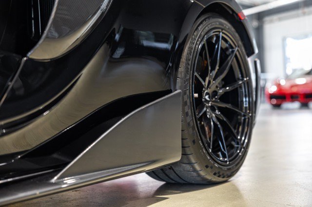 Used 2020 McLaren 600LT Spider RWD image 18