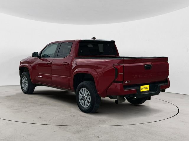 Used 2024 Toyota Tacoma SR5 AWD/4WD image 3