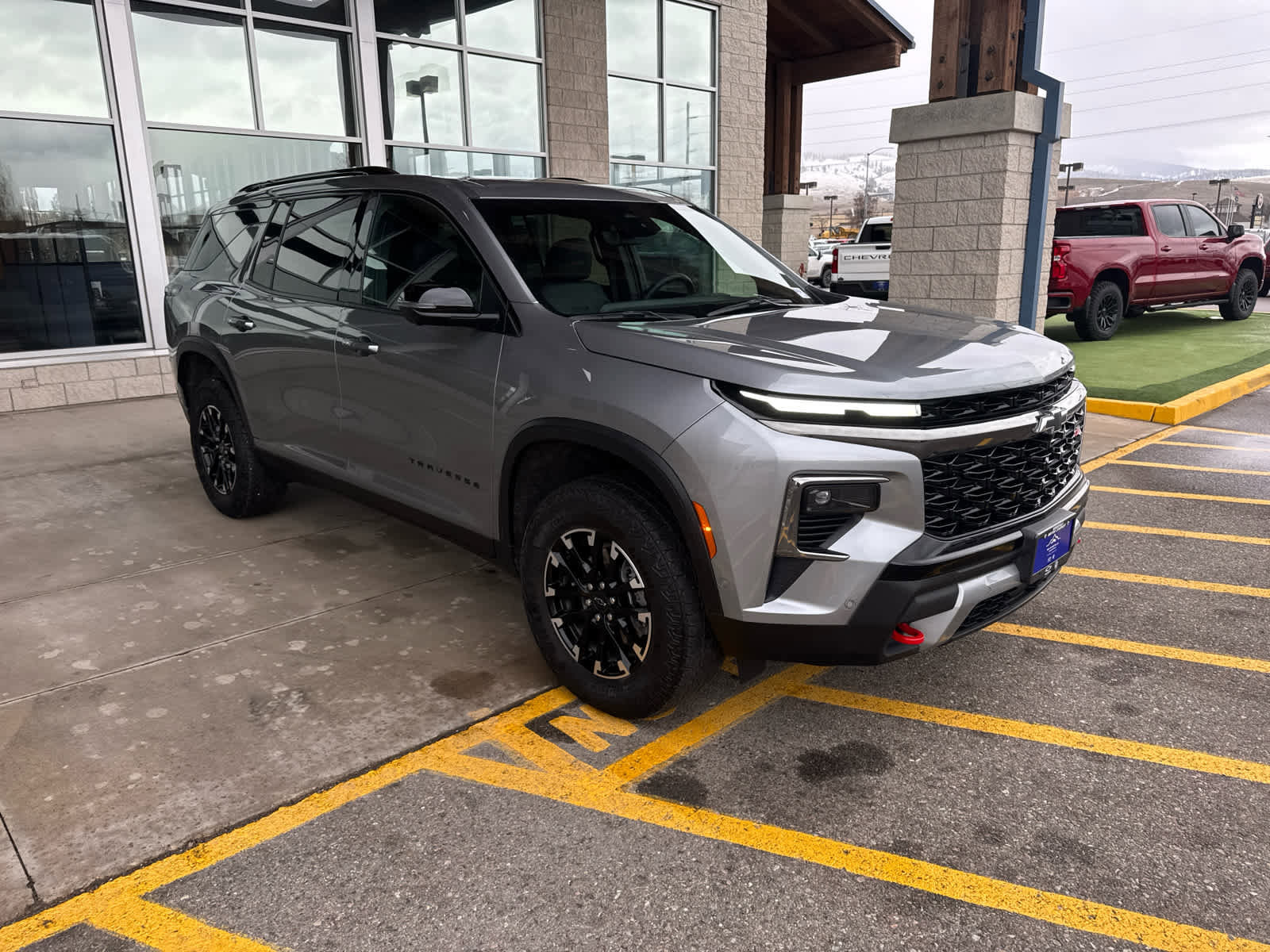 Certified 2024 Chevrolet Traverse Z71 w/ Enhanced Driving Package image 3