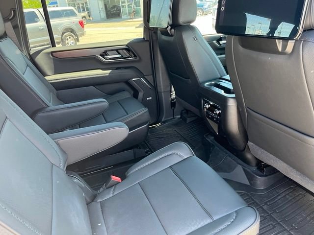 New 2026 GMC Yukon XL Denali w/ Denali Reserve Package AWD/4WD image 24