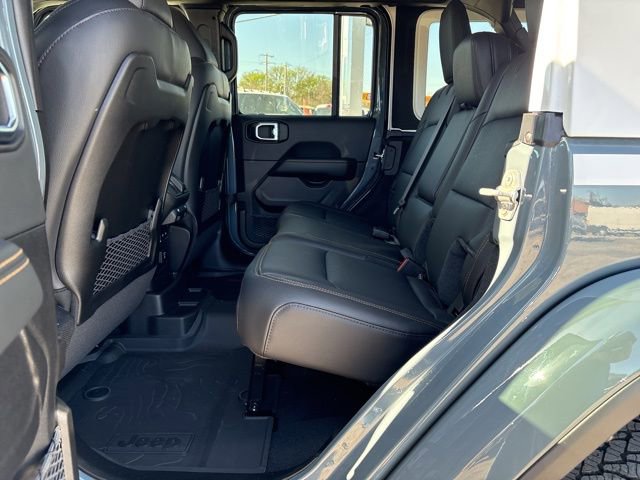 New 2026 Jeep Wrangler Sahara w/ Whitecap Package image 42