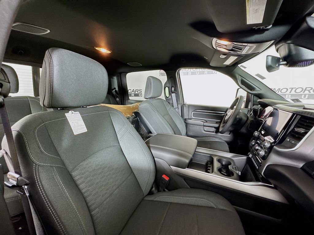 Used 2025 RAM 2500 Big Horn image 25