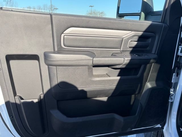 New 2025 RAM 2500 Tradesman AWD/4WD image 12