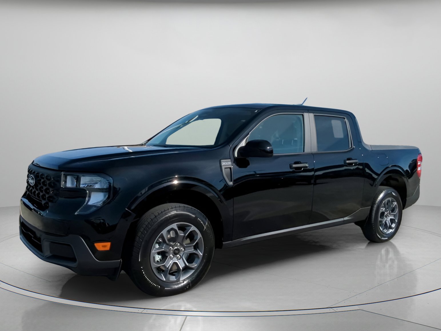 New 2026 Ford Maverick XLT w/ Equipment Group 301A AWD/4WD image 13
