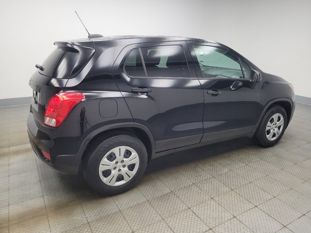 Used 2019 Chevrolet Trax LS w/ Tint and Cruise Package FWD image 10