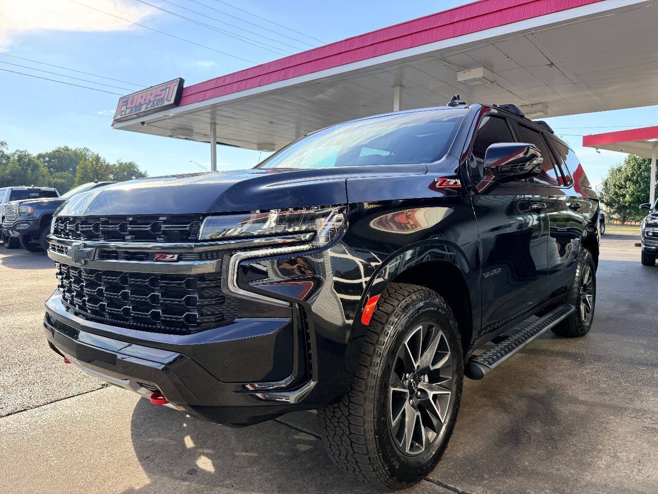 Used 2022 Chevrolet Tahoe Z71 w/ Z71 Off-Road Package AWD/4WD image 15