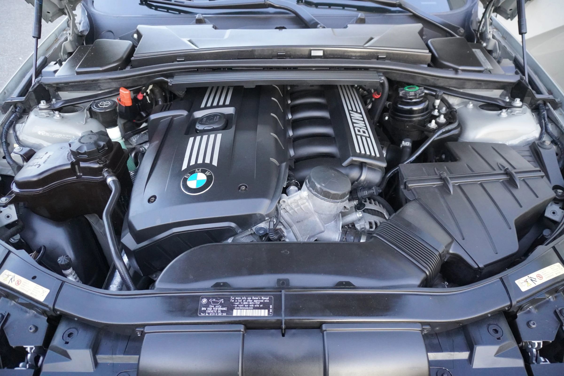 Used 2009 BMW 328i Convertible image 28