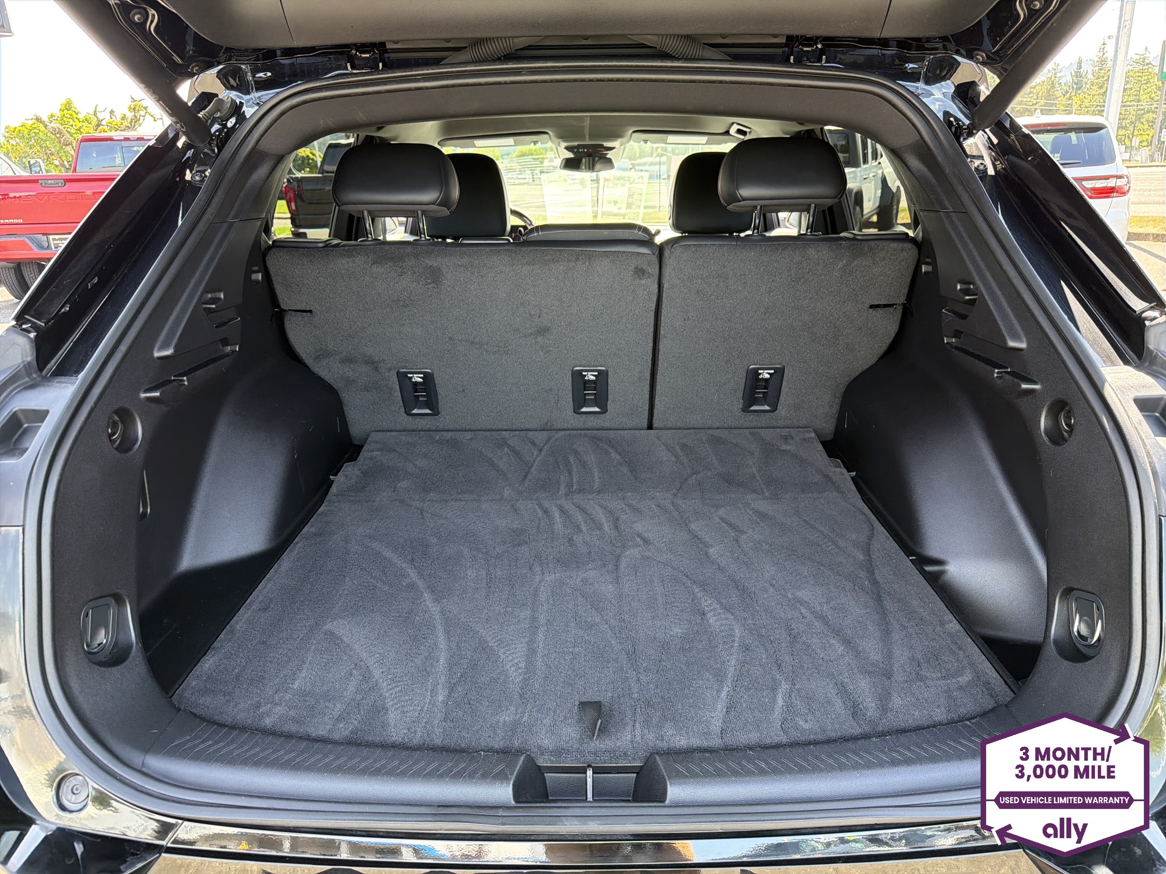 Used 2024 Chevrolet Equinox EV RS FWD image 5