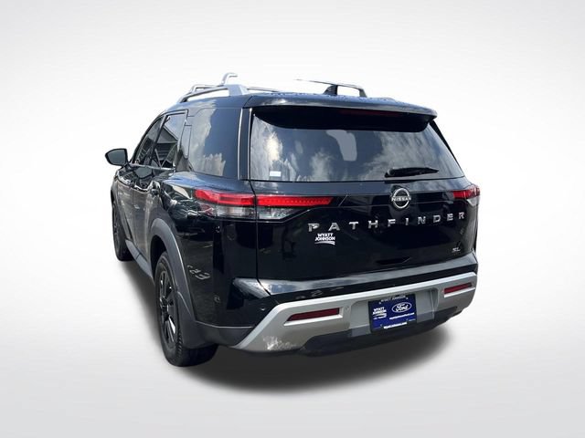 Used 2024 Nissan Pathfinder SL FWD image 6
