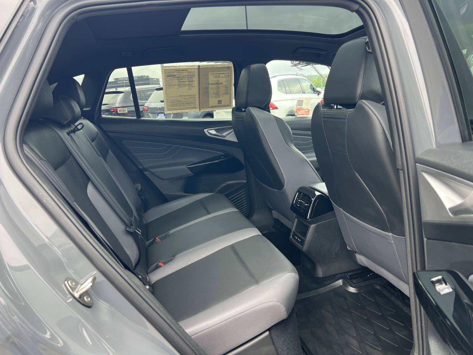 Certified 2023 Volkswagen ID.4 Pro S AWD/4WD image 34