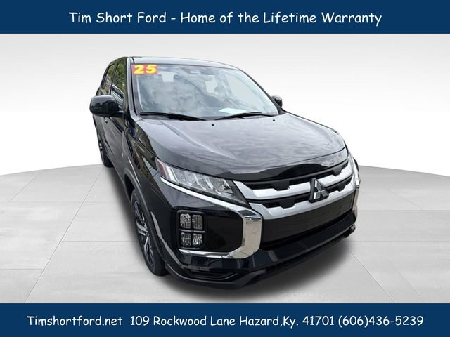 Used 2025 Mitsubishi Outlander Sport SE AWD/4WD image 5