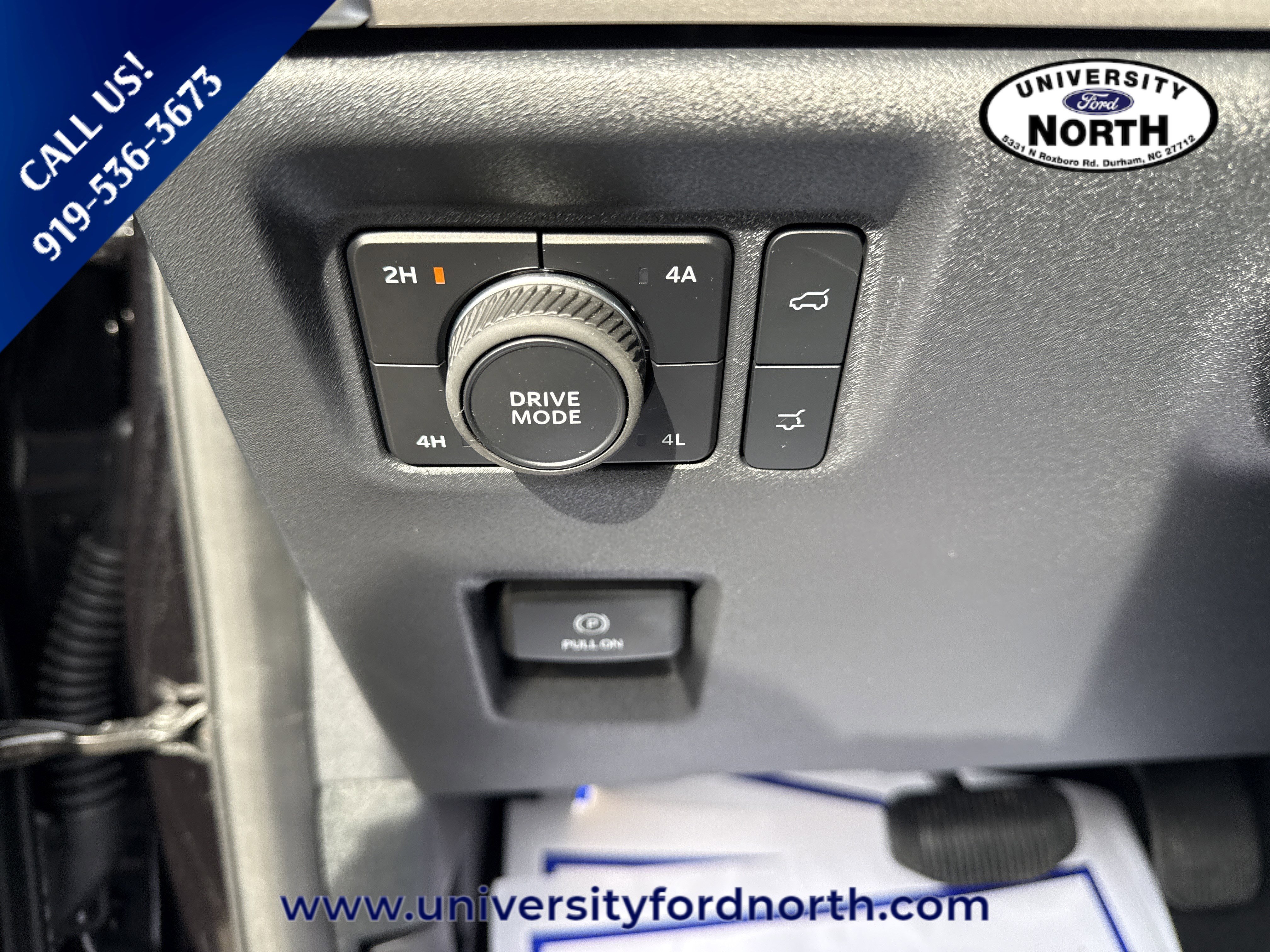 Used 2025 Ford Expedition Active image 18