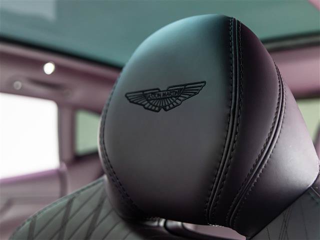 Used 2022 Aston Martin DBX AWD/4WD image 5