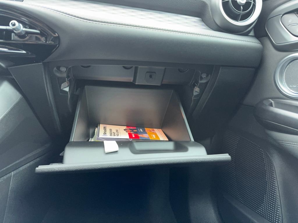 New 2024 Alfa Romeo Tonale Veloce image 42