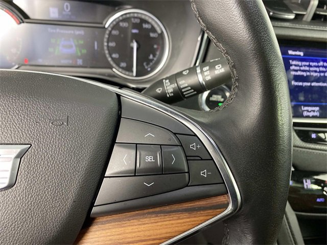 Used 2022 Cadillac XT5 Premium Luxury image 17