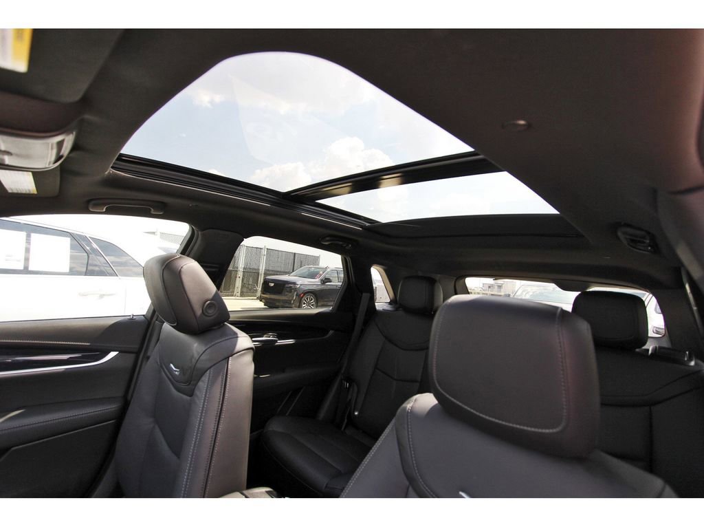 New 2025 Cadillac XT5 Premium Luxury w/ Technology Package image 23