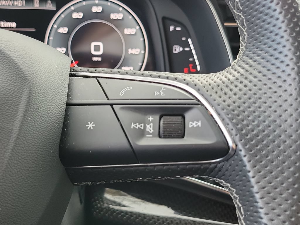 Used 2021 Audi SQ8 Prestige w/ Prestige Package AWD/4WD image 28