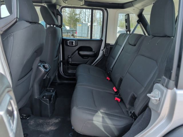 Used 2018 Jeep Wrangler Unlimited Sport image 30