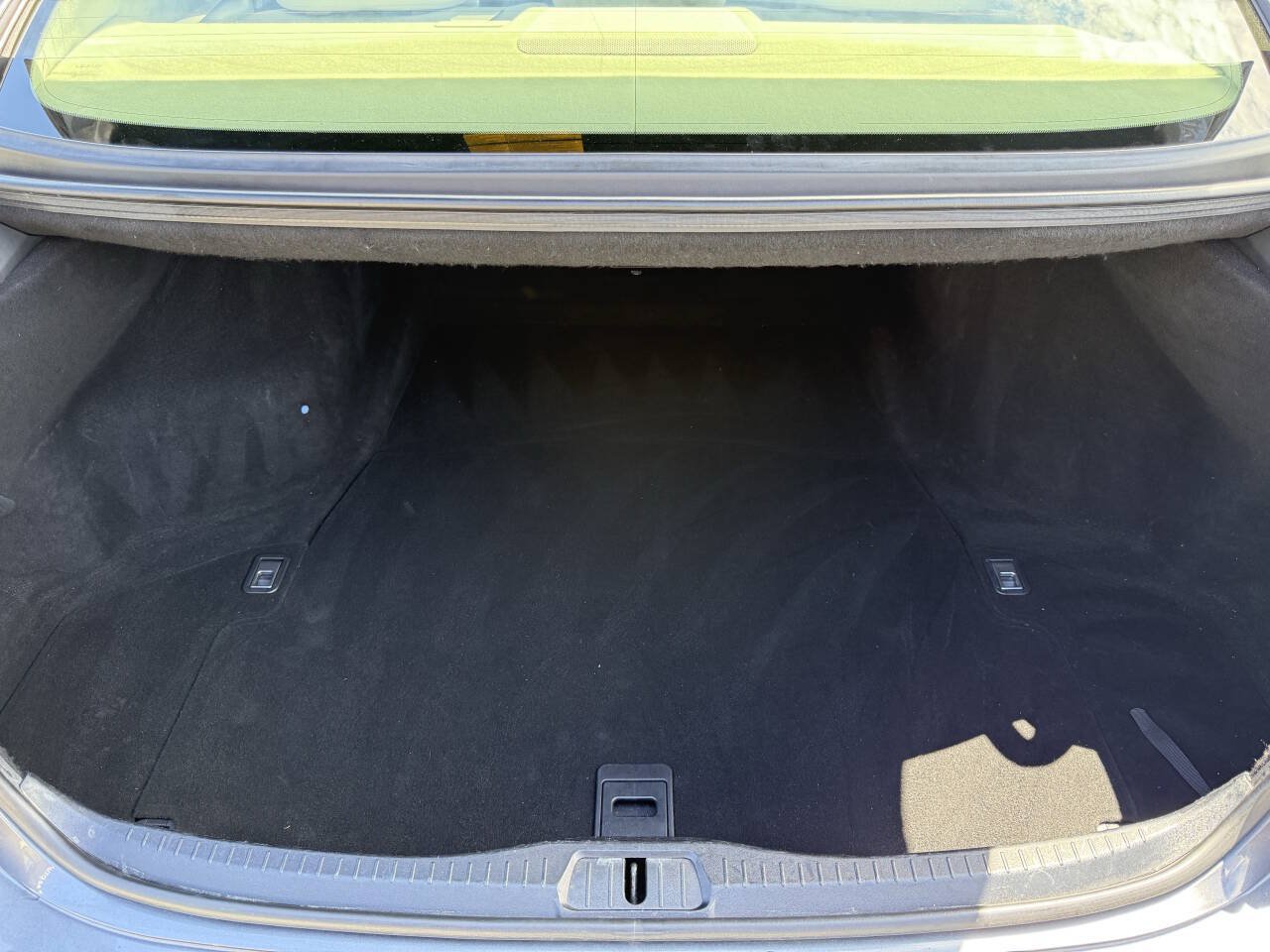 Used 2014 Lexus LS 460 w/ Comfort Package RWD image 23