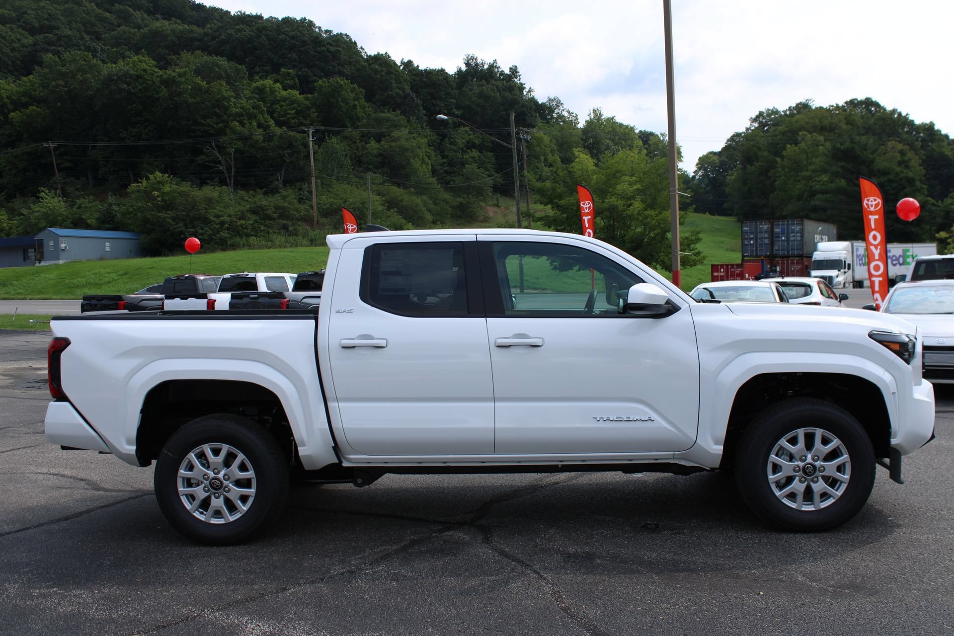 New 2026 Toyota Tacoma SR5 RWD image 6