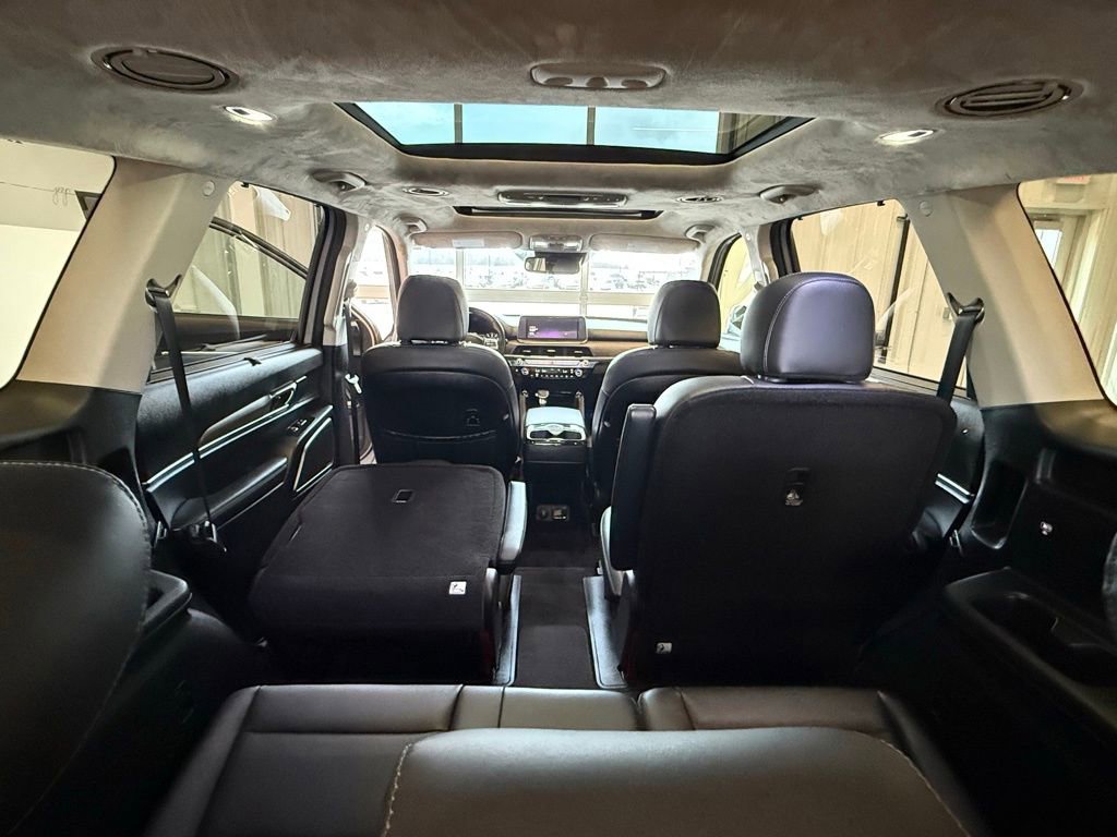 Used 2022 Kia Telluride SX w/ SX Prestige Package image 39