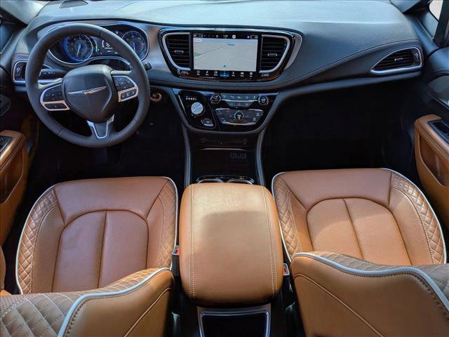 Used 2024 Chrysler Pacifica Pinnacle image 19