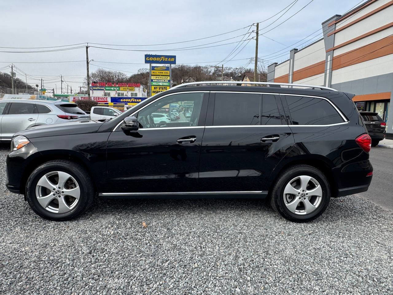 Used 2018 Mercedes-Benz GLS 450 4MATIC image 8