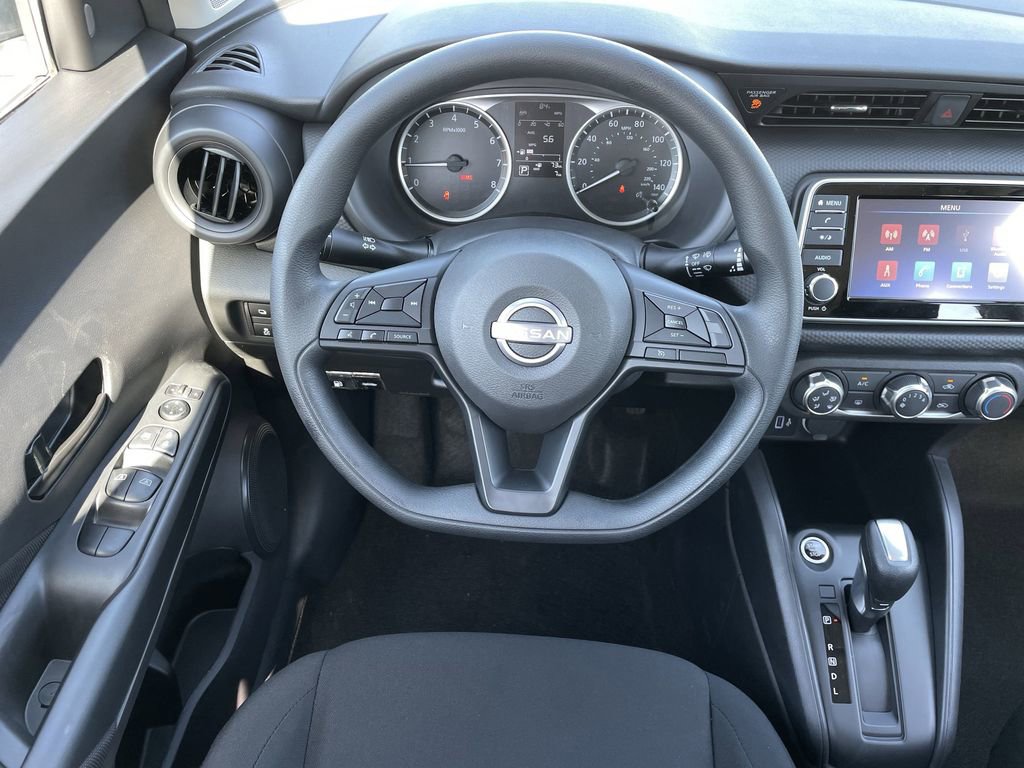 New 2025 Nissan Kicks Play S image 12