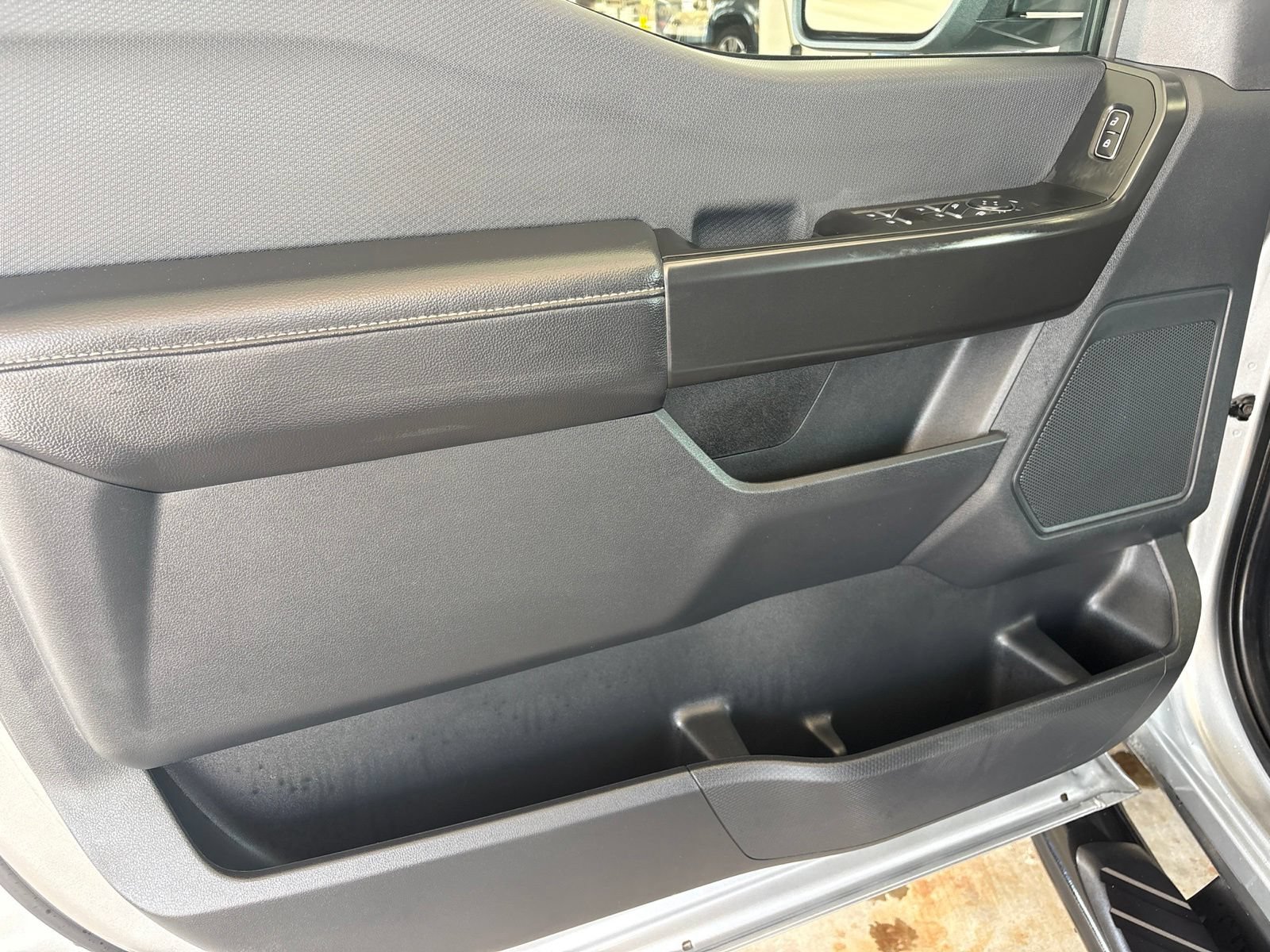 Used 2024 Ford F150 STX RWD image 10