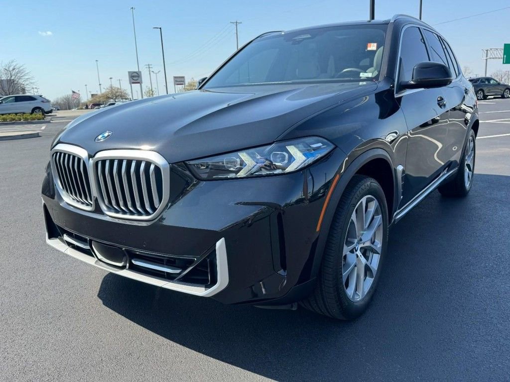 Used 2025 BMW X5 xDrive40i w/ Premium Package image 8