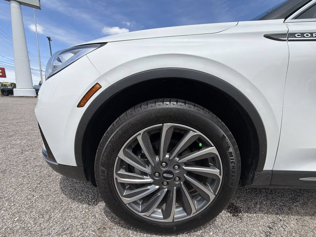 Used 2023 Lincoln Corsair Reserve AWD/4WD image 10