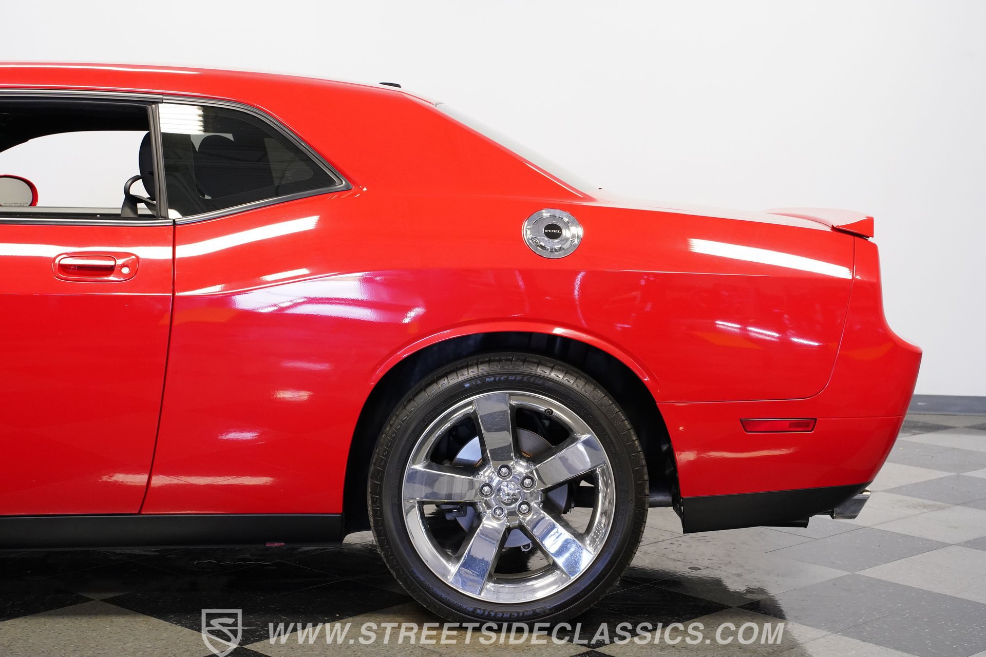 Used 2009 Dodge Challenger R/T RWD image 25