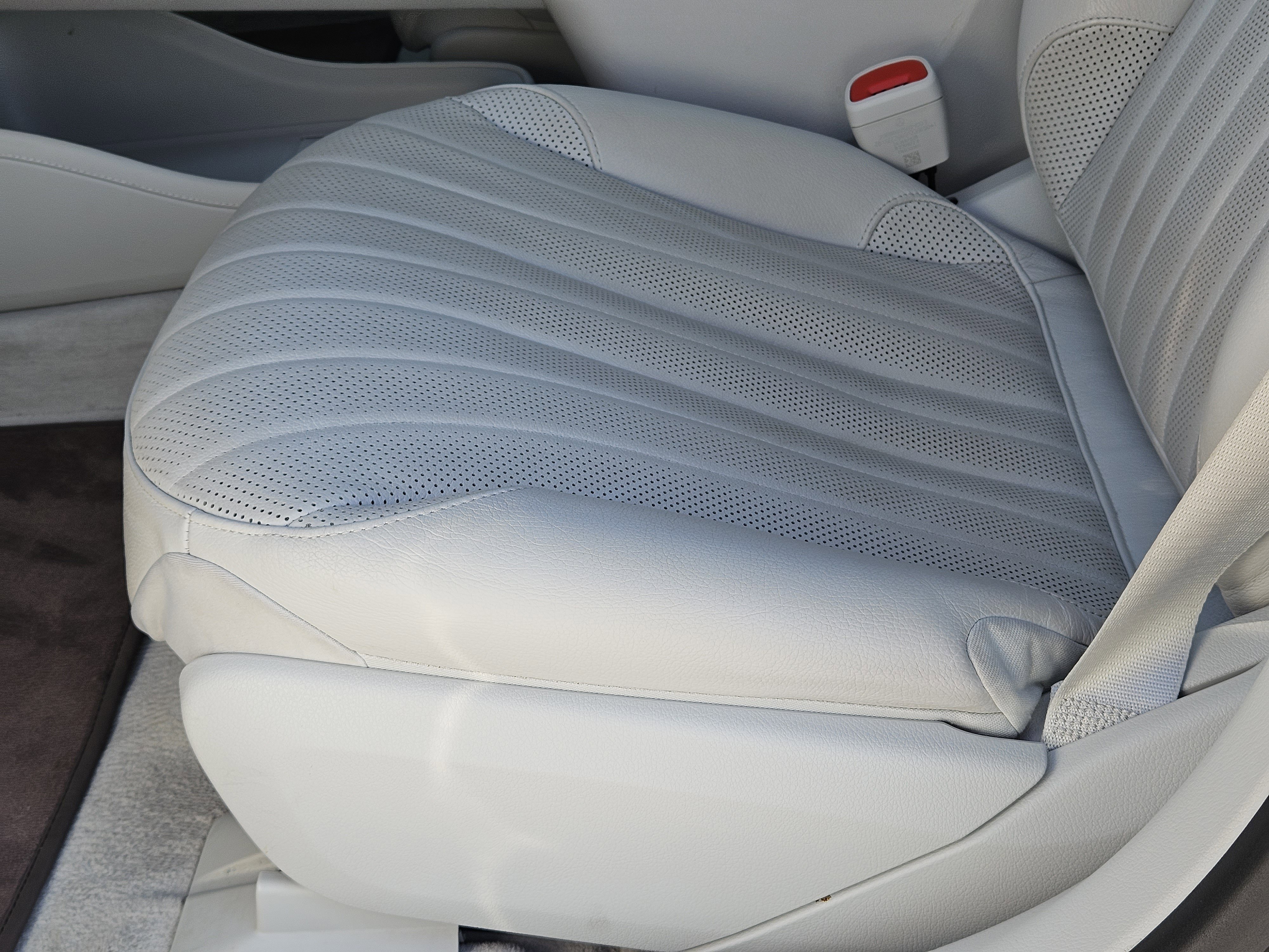 Used 2023 Mercedes-Benz EQS 450+ Sedan image 25