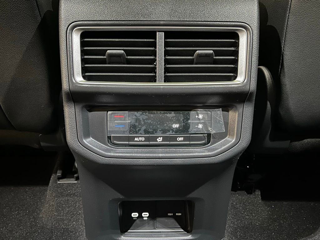 New 2026 Volkswagen Atlas SE AWD/4WD image 26