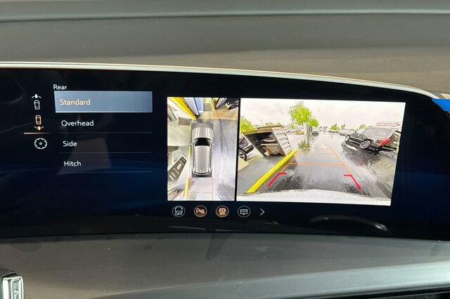 New 2026 Cadillac Vistiq Sport w/ LPO, Floor Liner Package AWD/4WD image 21