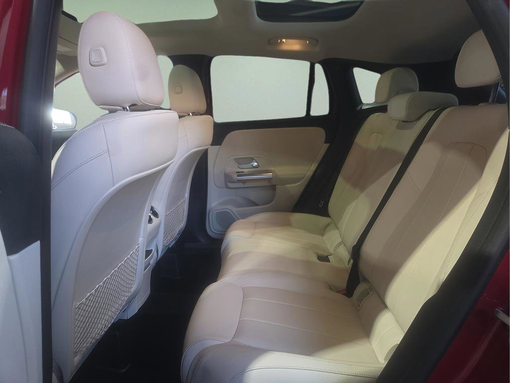 Used 2022 Mercedes-Benz GLA 250 image 13