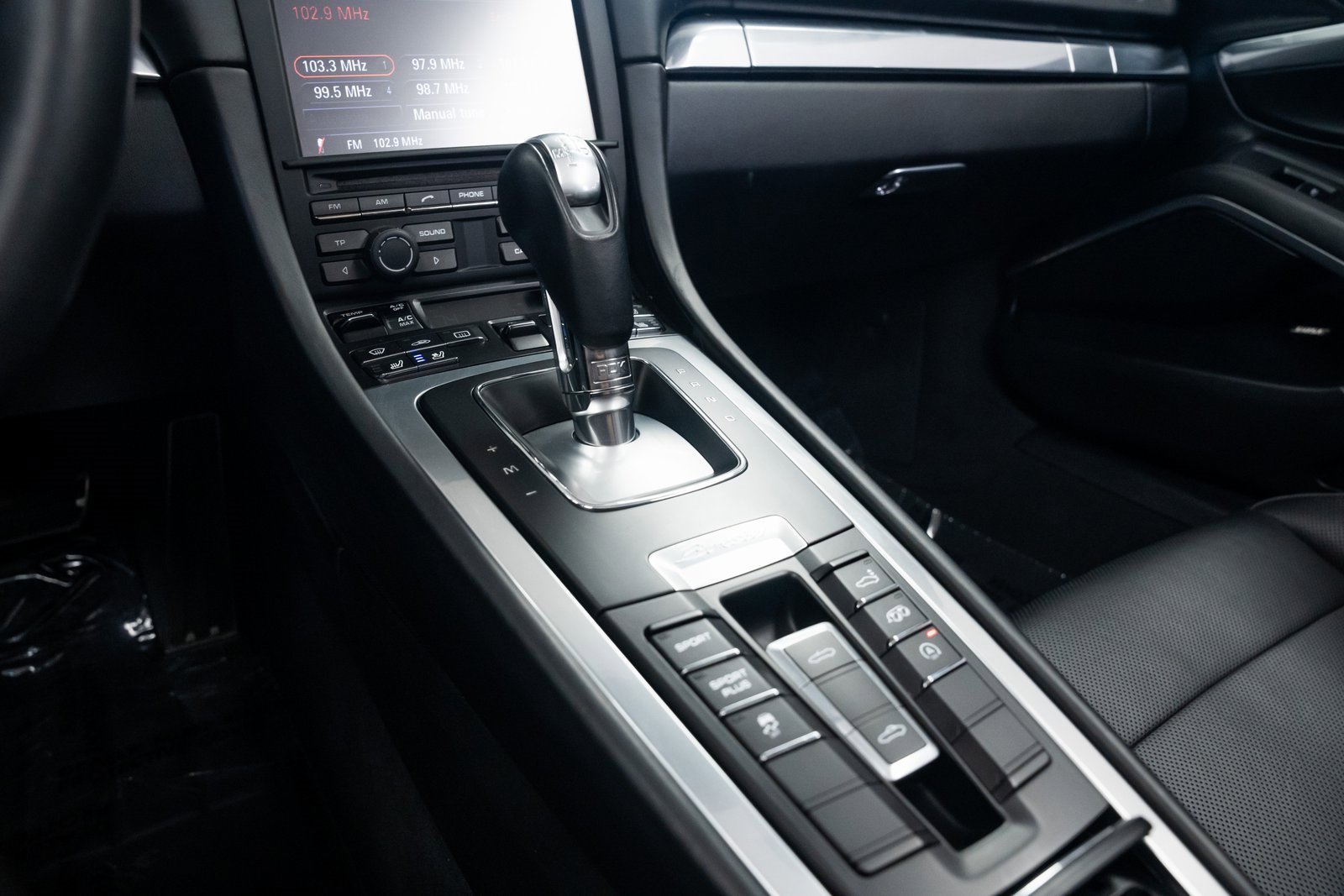 Used 2016 Porsche Boxster GTS image 14