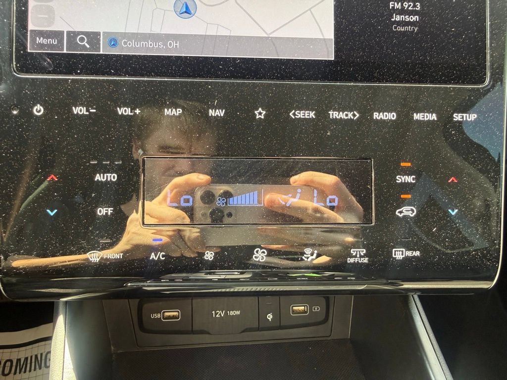 Used 2022 Hyundai Tucson Limited AWD/4WD image 22