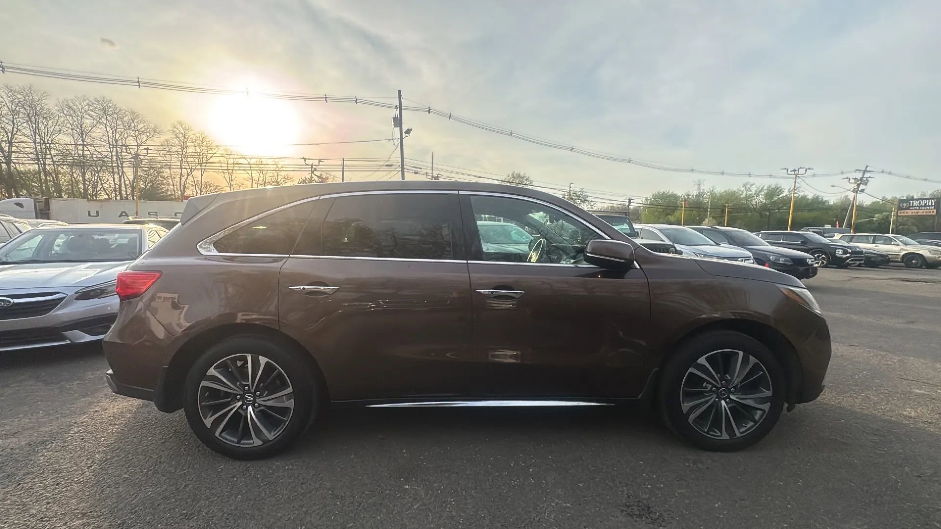 Used 2019 Acura MDX FWD w/ Technology Package image 4