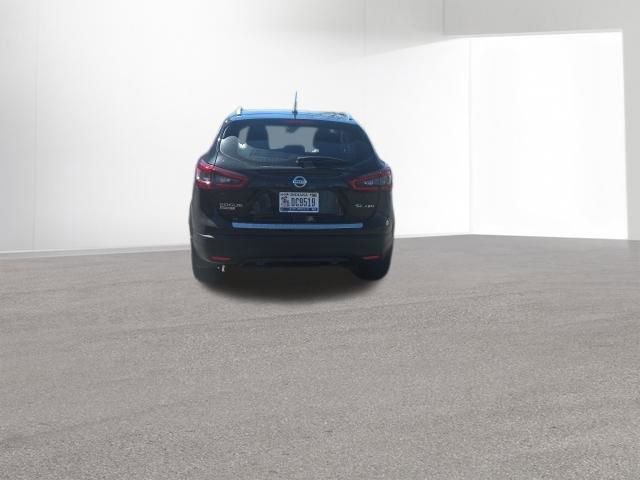 Used 2020 Nissan Rogue Sport SL w/ Premium Package image 6