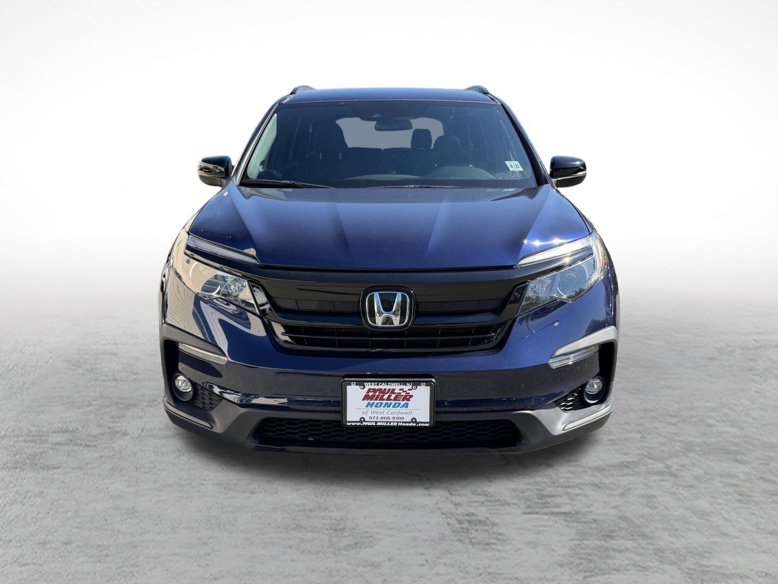Used 2022 Honda Pilot Sport image 2