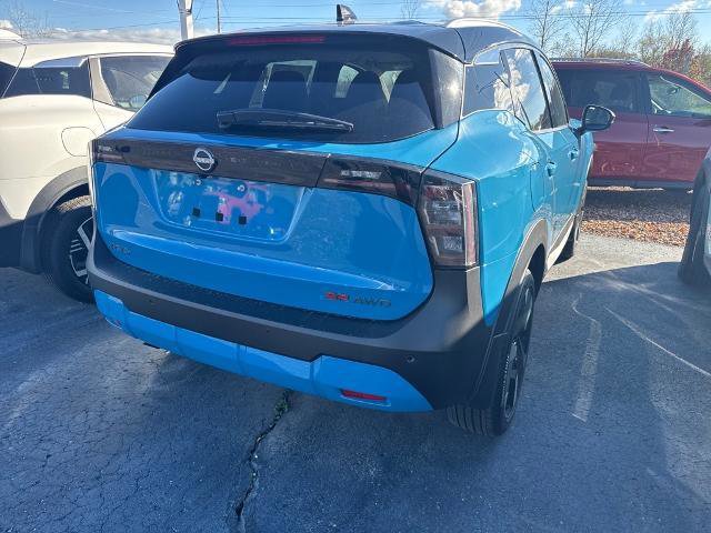 New 2025 Nissan Kicks SR AWD/4WD image 3