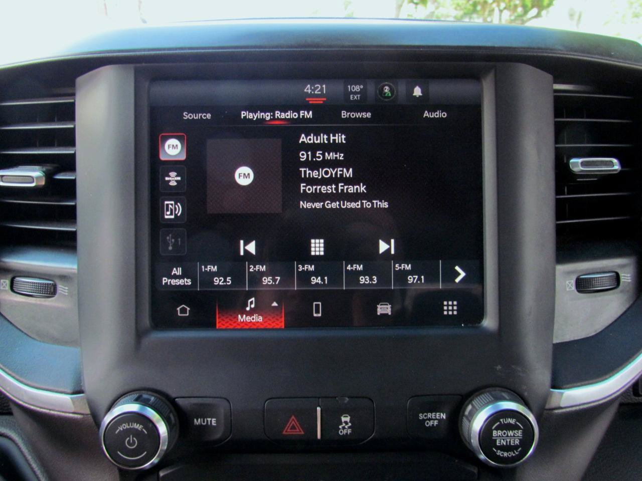 Used 2024 RAM 2500 Big Horn AWD/4WD image 31