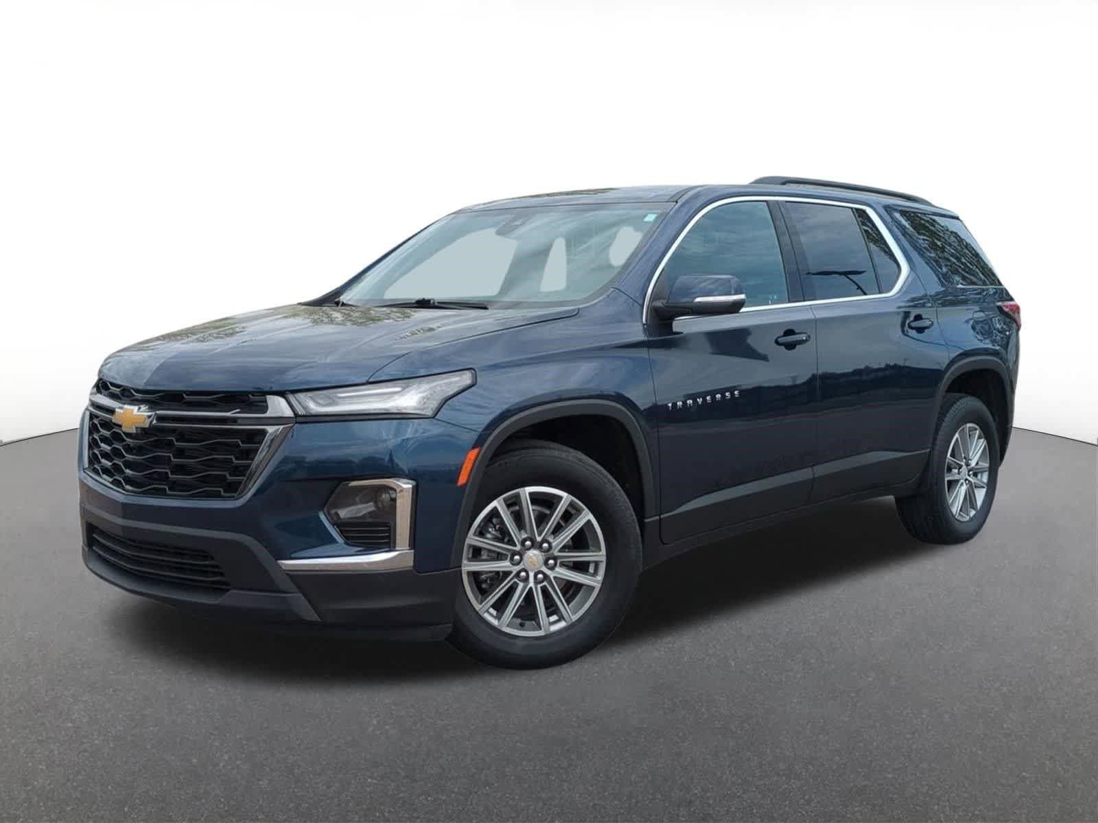 Used 2023 Chevrolet Traverse LT AWD/4WD image 1