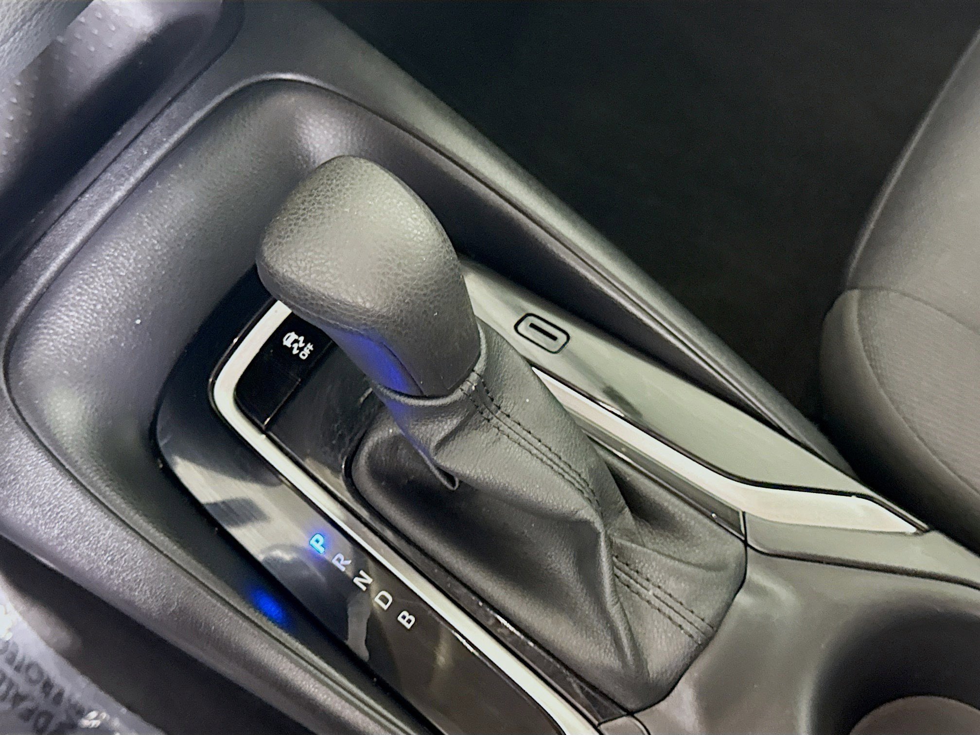 Used 2024 Toyota Corolla LE image 20