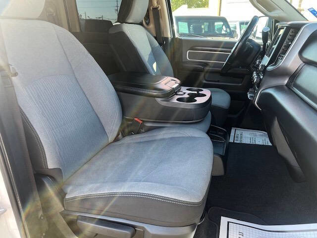 Used 2019 RAM 2500 Big Horn image 18