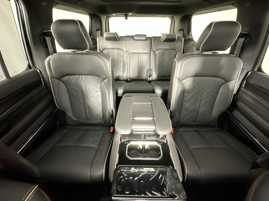 New 2026 Jeep Grand Wagoneer Summit AWD/4WD image 10