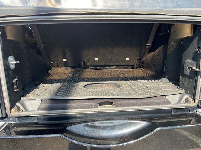 Used 2017 Jeep Wrangler Unlimited Sahara w/ Connectivity Group image 21