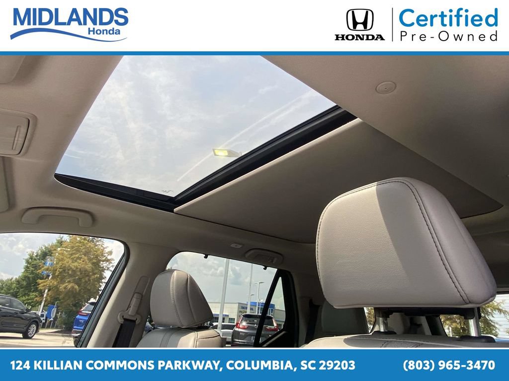 Used 2025 Honda Pilot Touring image 16