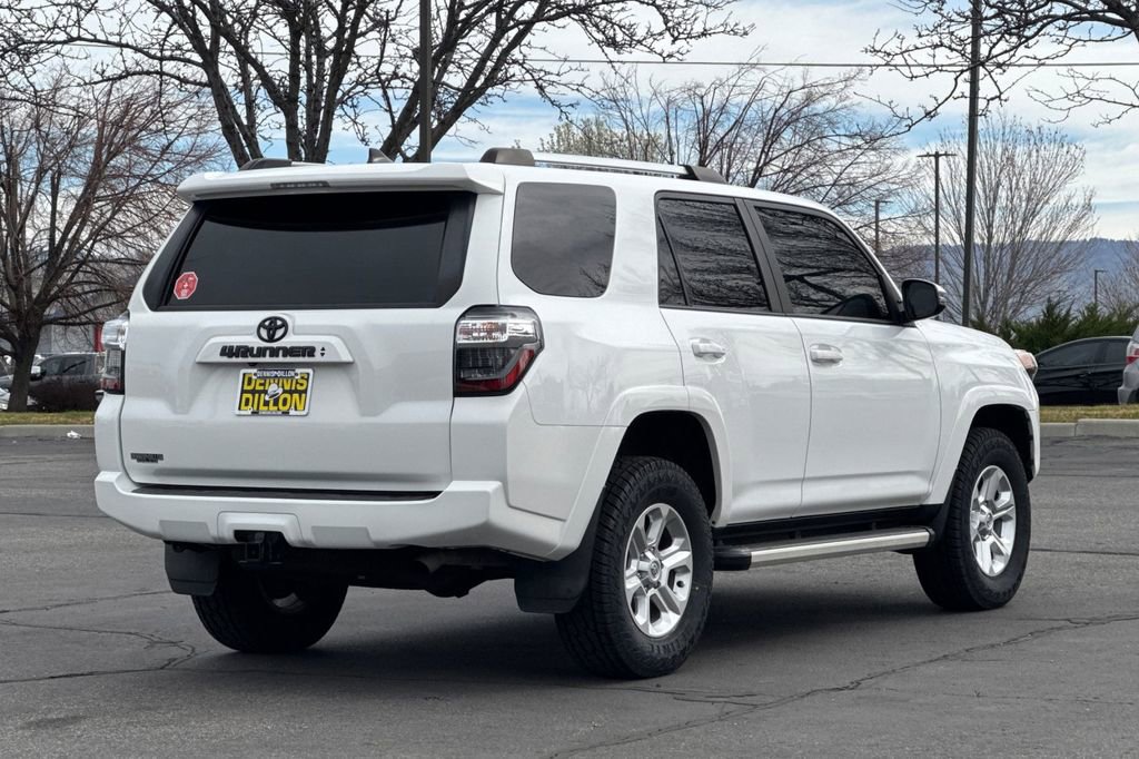 Used 2023 Toyota 4Runner SR5 Premium w/ Moonroof Package AWD/4WD image 4